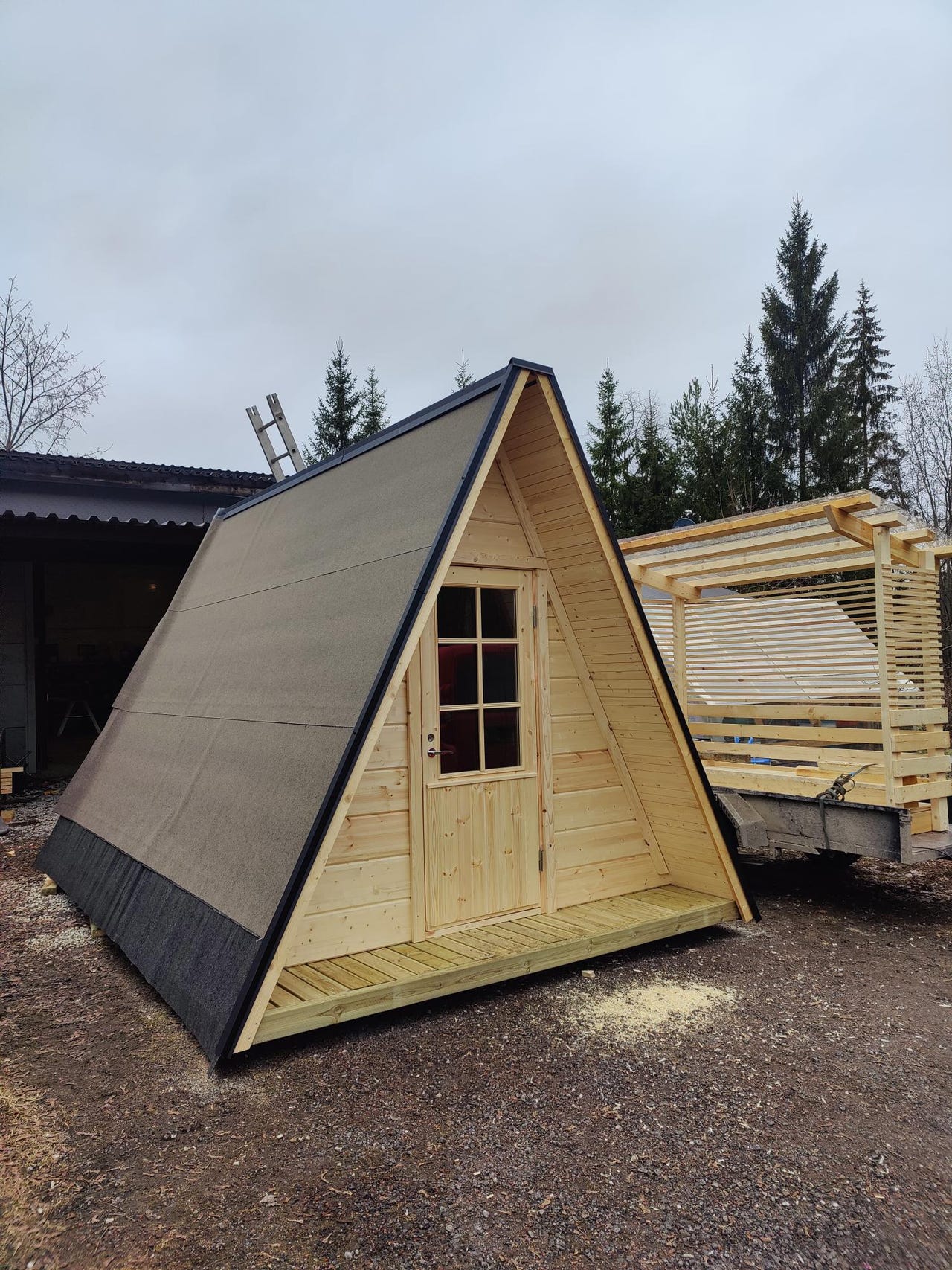 mökki , vierasmaja , kota, pienrakennus ,