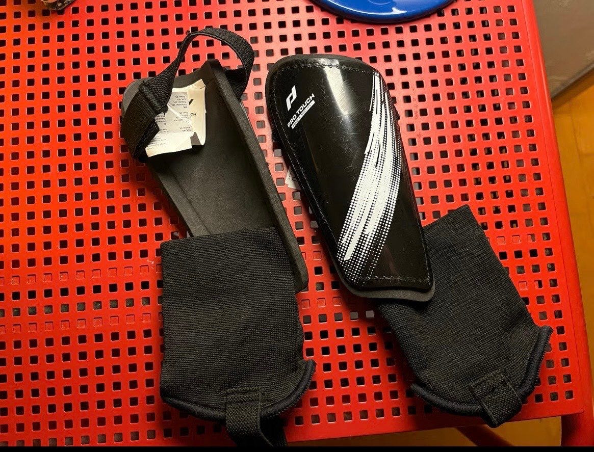 Lasten Pro touch -säärisuojat XS