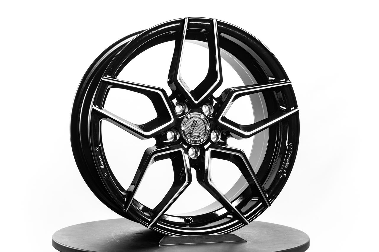 8X18 5X108 ET42 KR73.1 LENSO CONQUISTA-CORSA Black+ Edge spoke ba