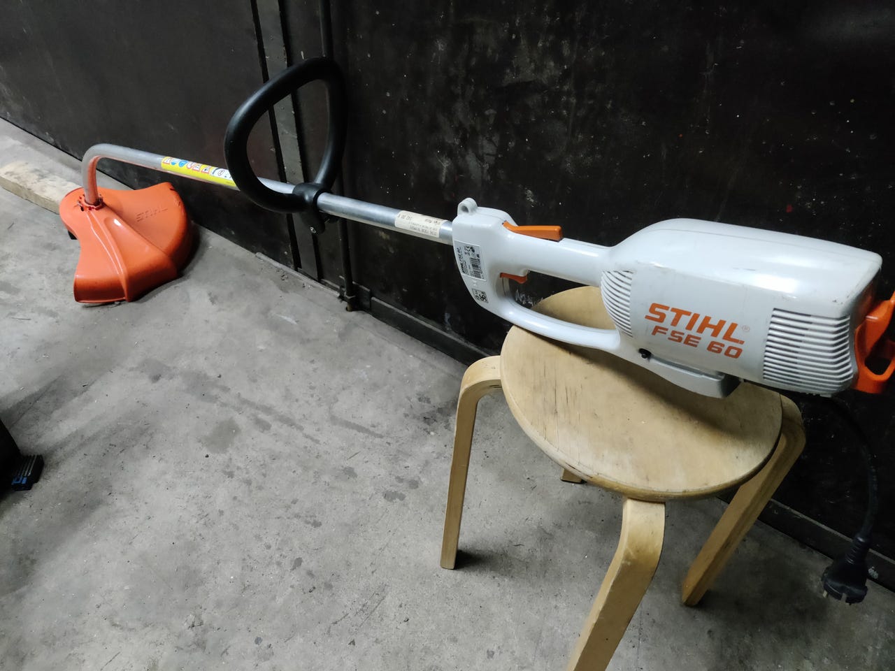 Stihl FSE 60 sähkö trimmeri uusi