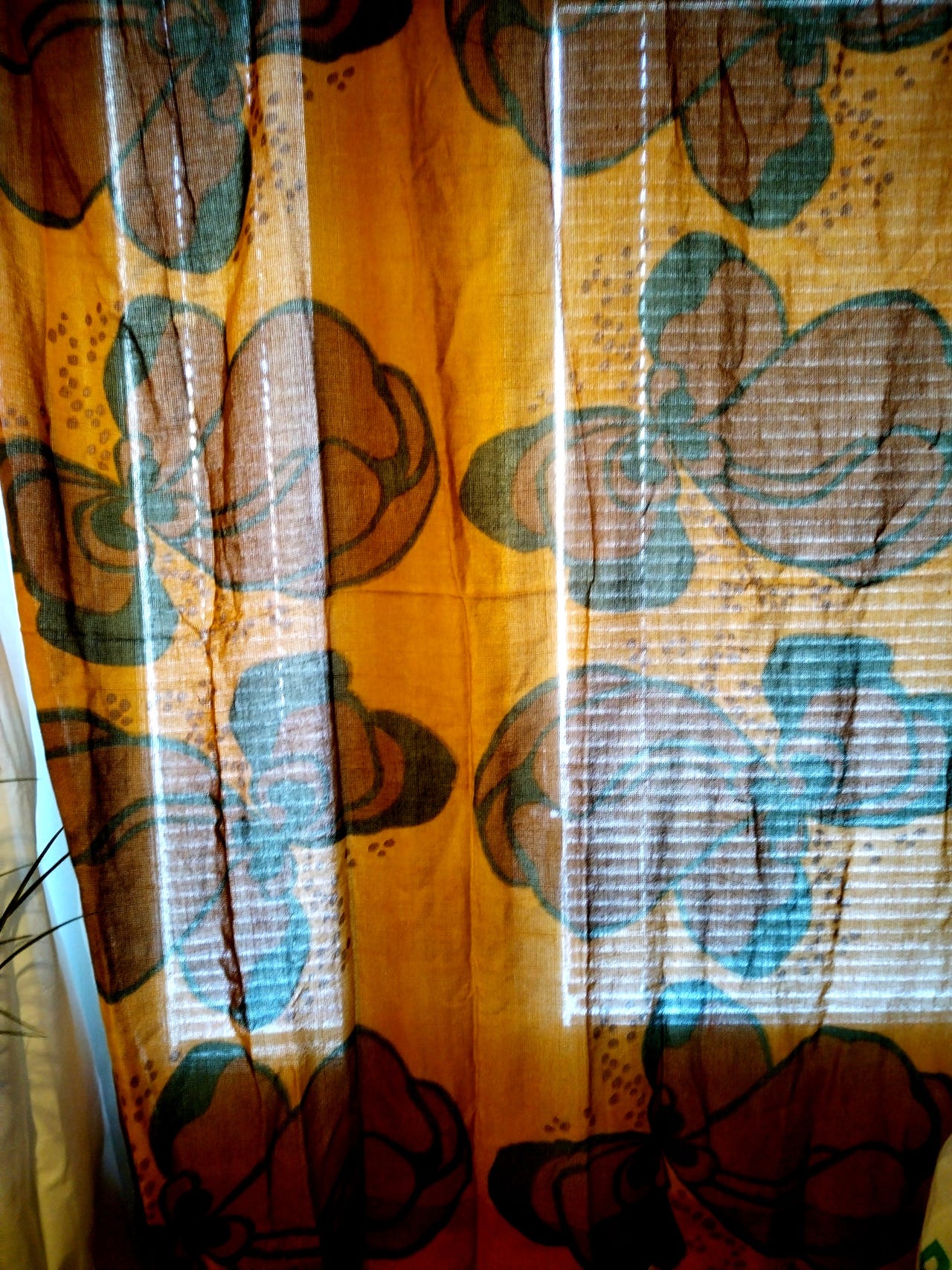 Retro curtains