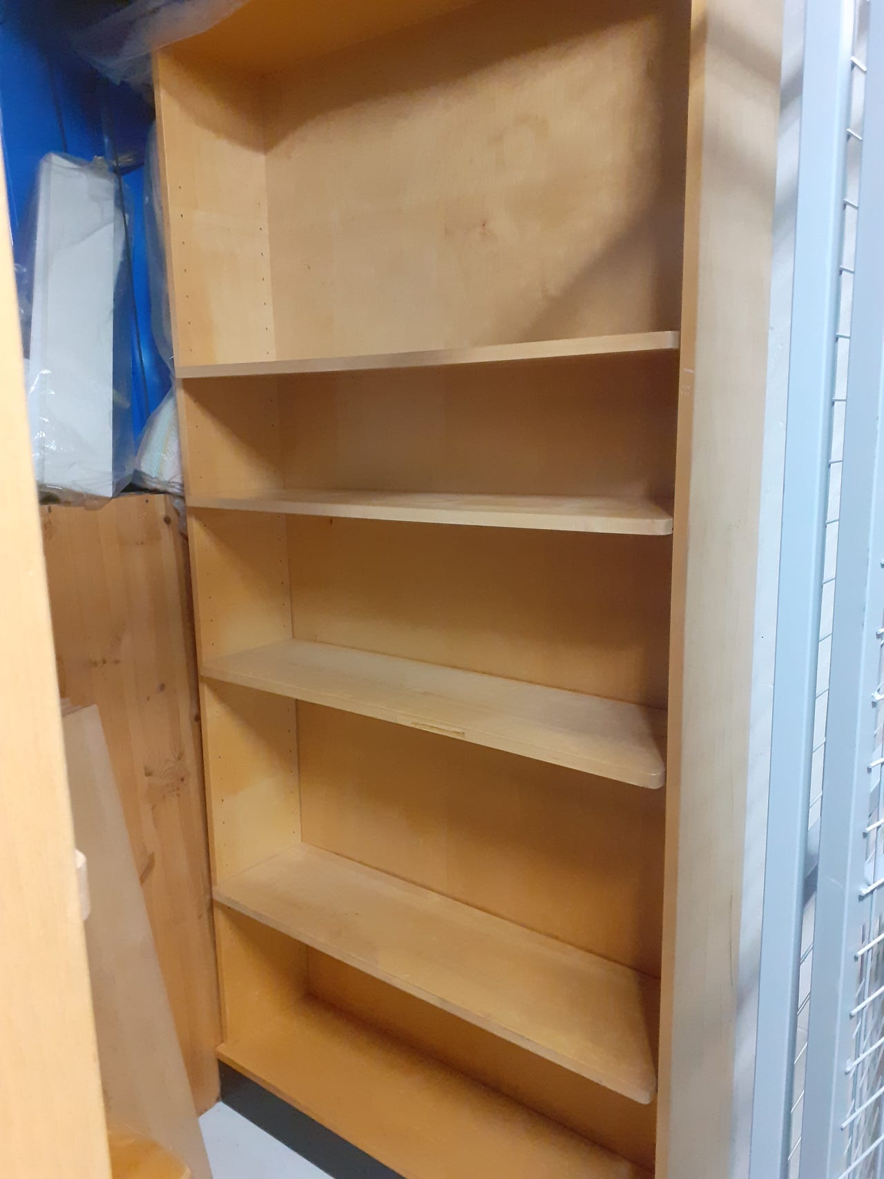 Koivupuiset kirjahyllyt, 2 kpl