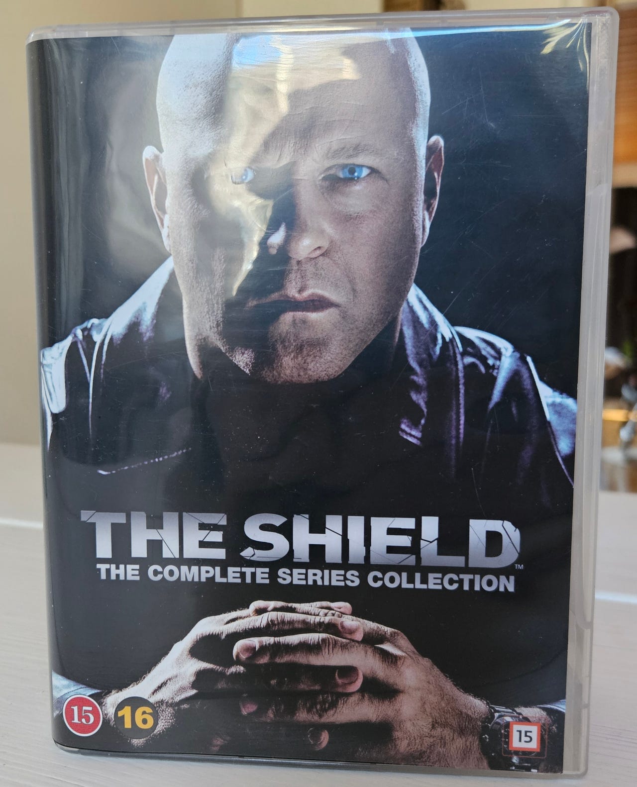 Shield: Complete Series/ [DVD] [Import] rdzdsi3 【公式通販】