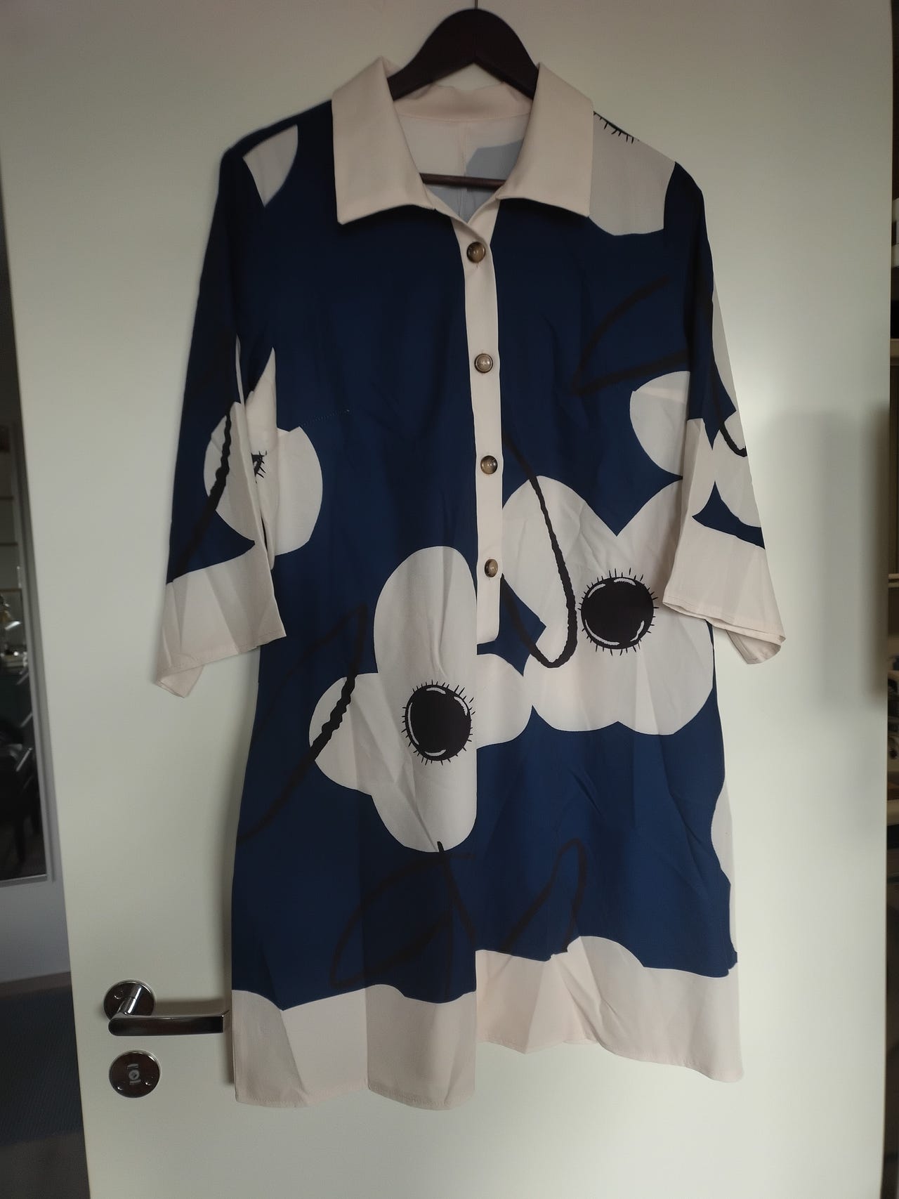 Uusi mekko XL