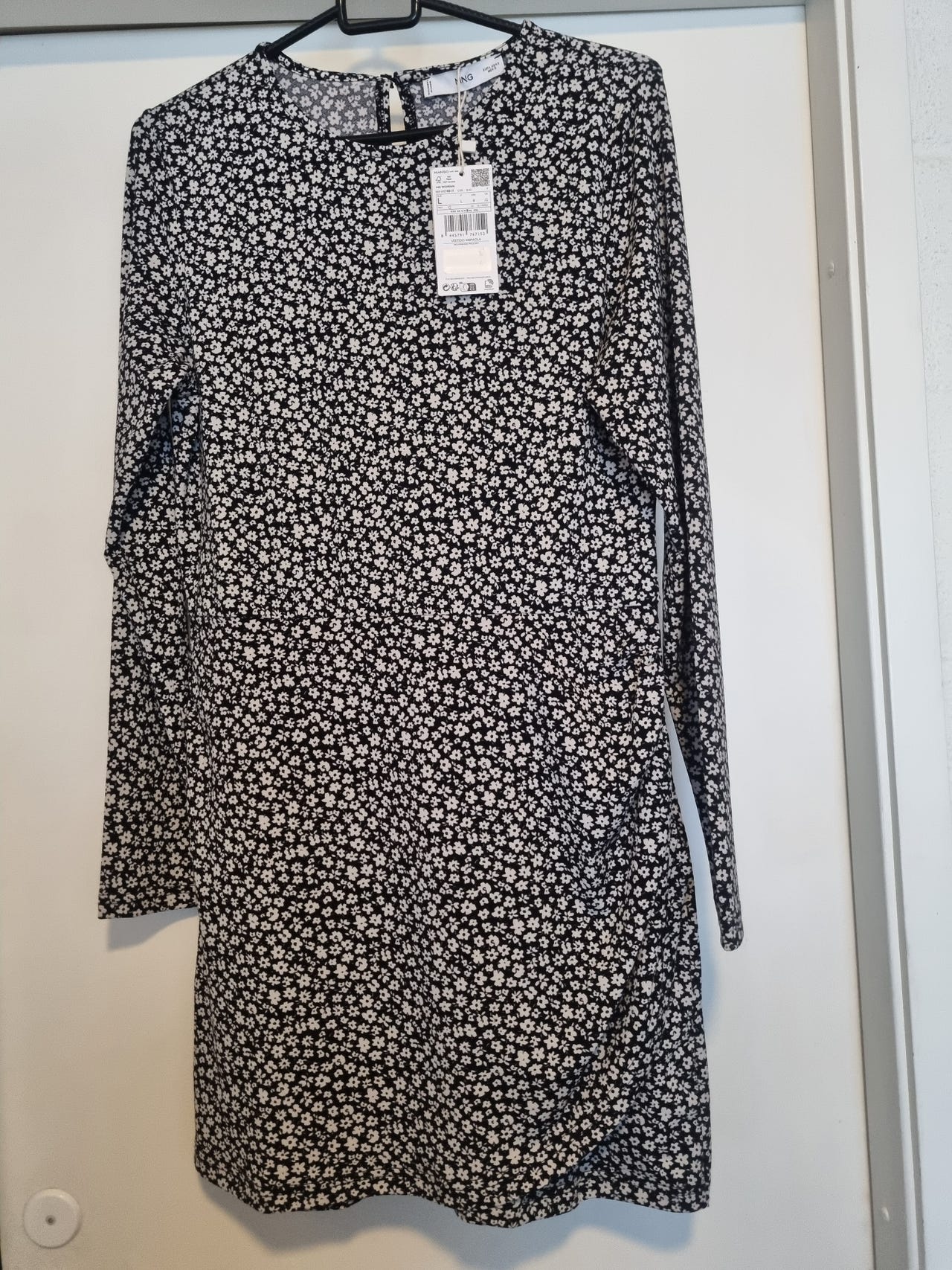 Uusi MNG naisten mekko L