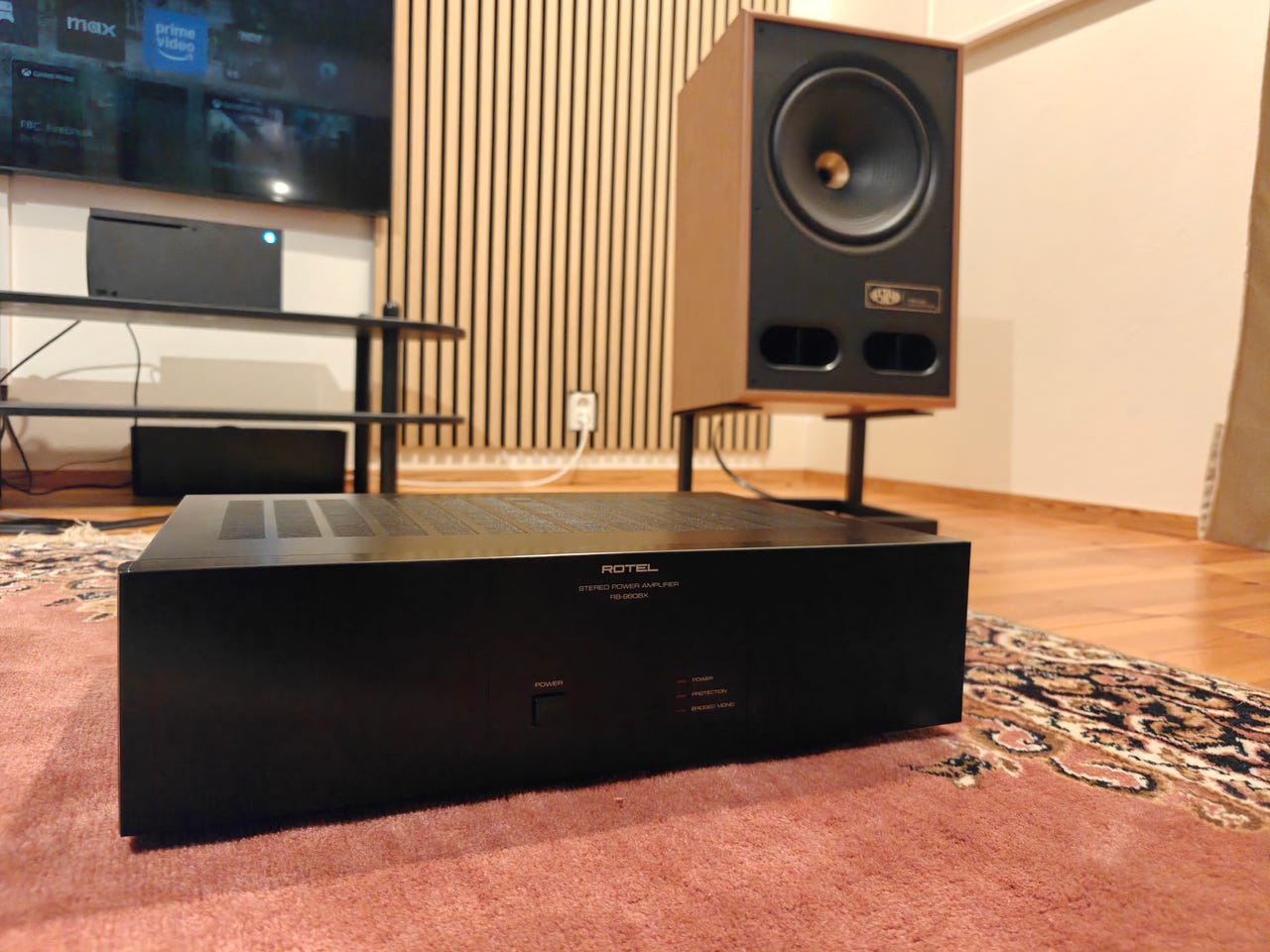 Rotel RB-980BX päätevahvistin