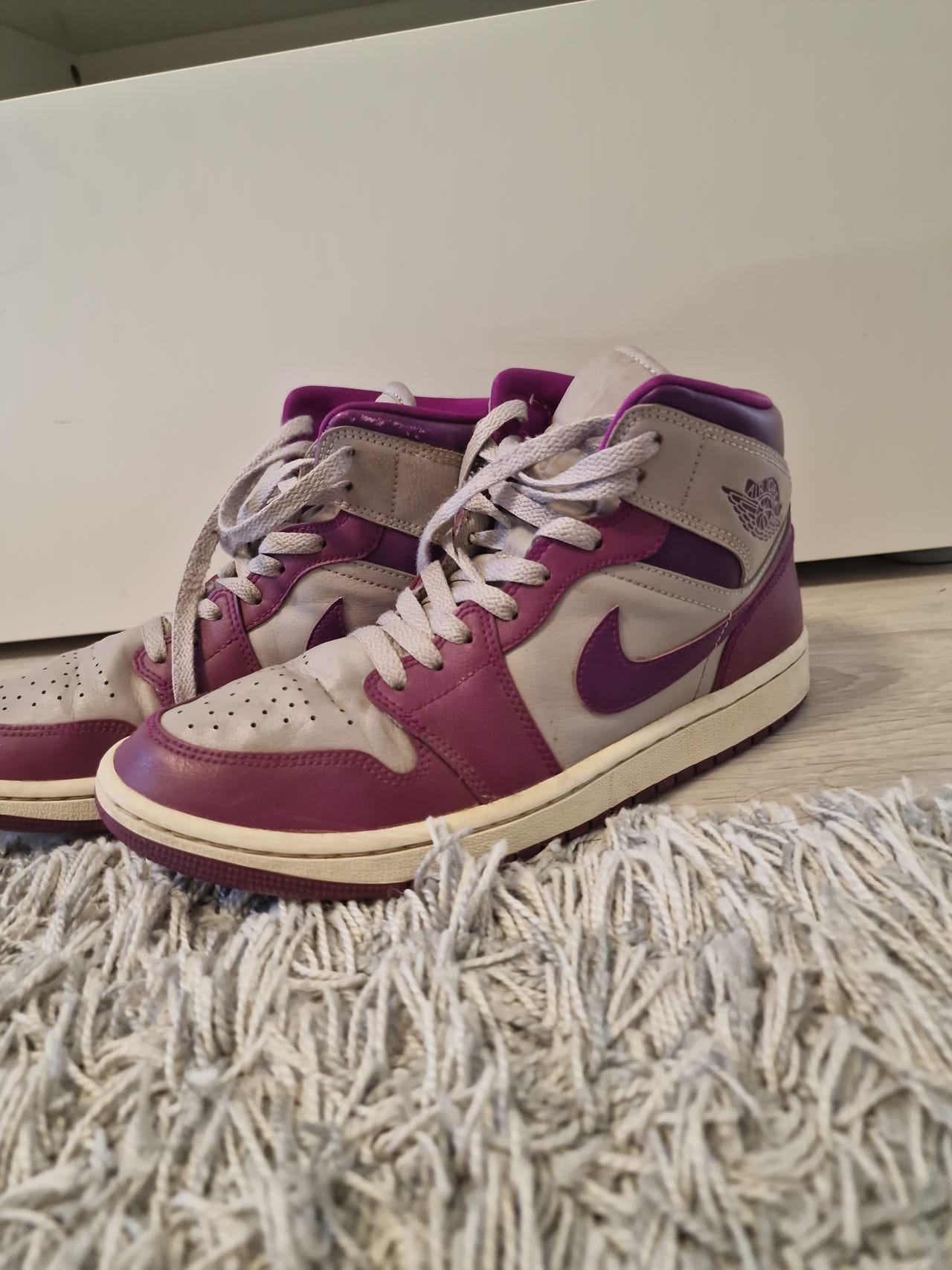 Nike Air Jordan 1 Mid Magenta violetti