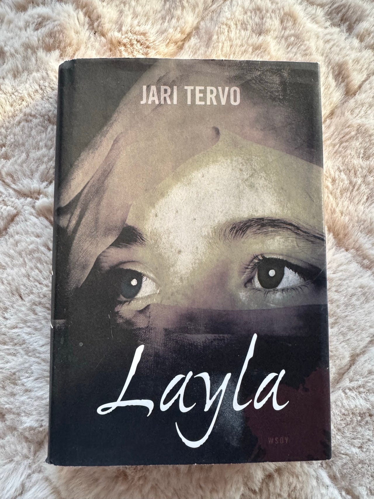 Jari Tervo Layla kovakantinen kirja