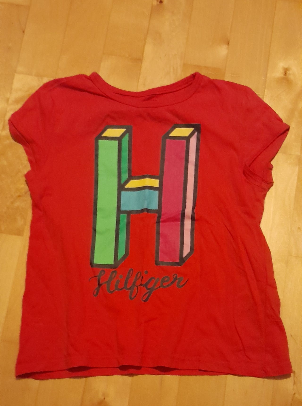130cm Hilfiger t-paita