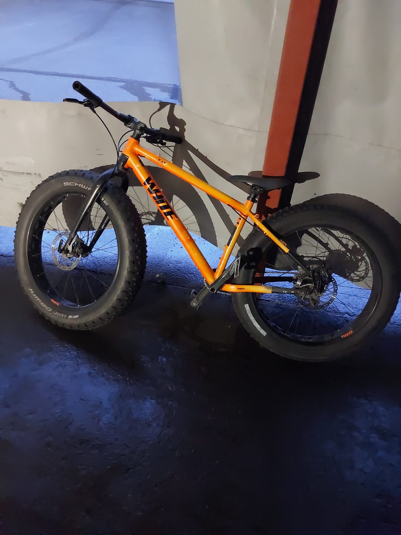 White fatbike
