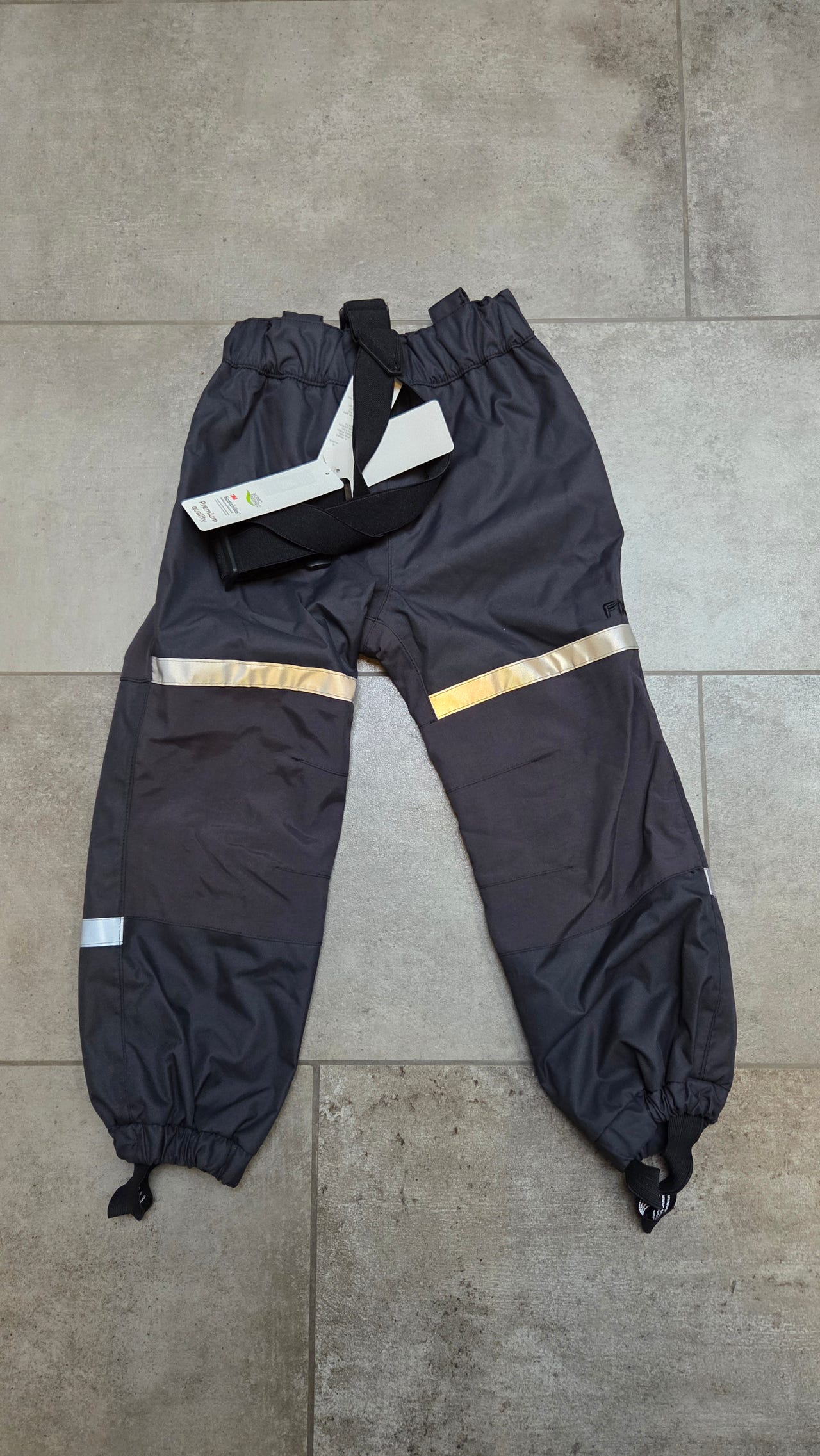 Lindex välikausihousut 110