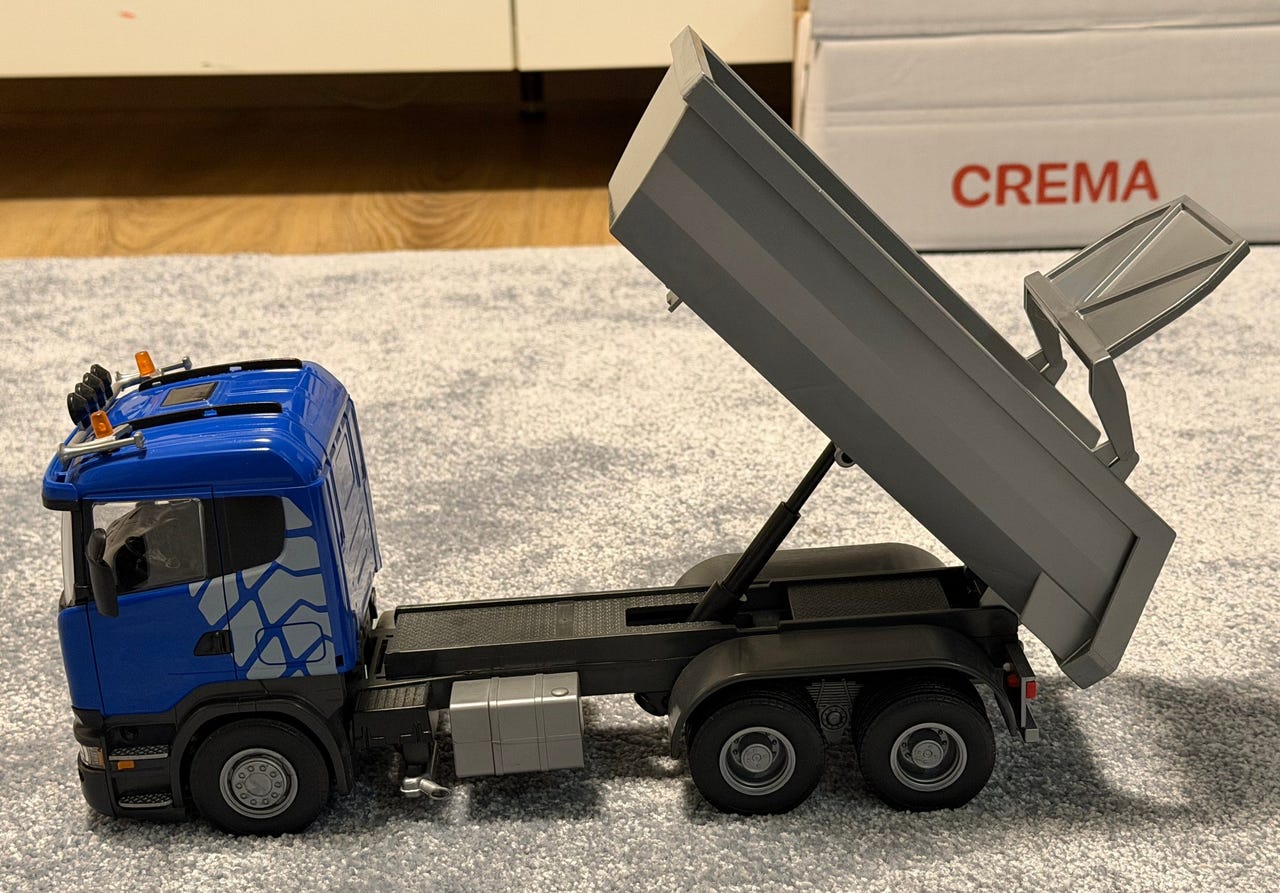 EMEK Scania R730 lavakuorma-auto