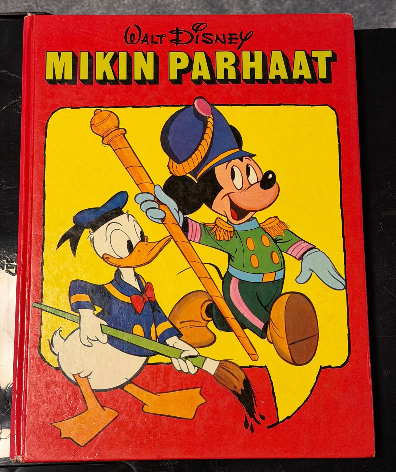 Mikin Parhaat -sarjakuvakirja vuodelta 1976