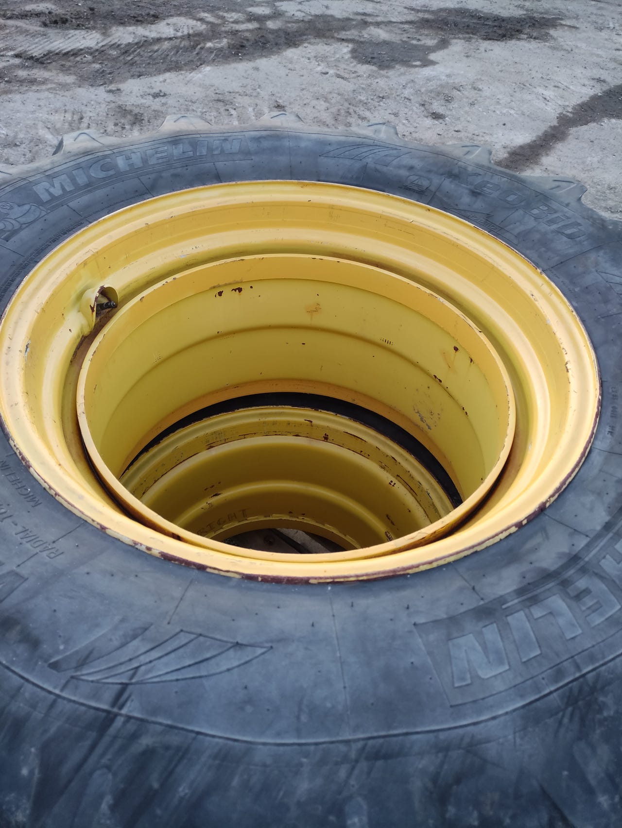 Paripyörät 600/60r30