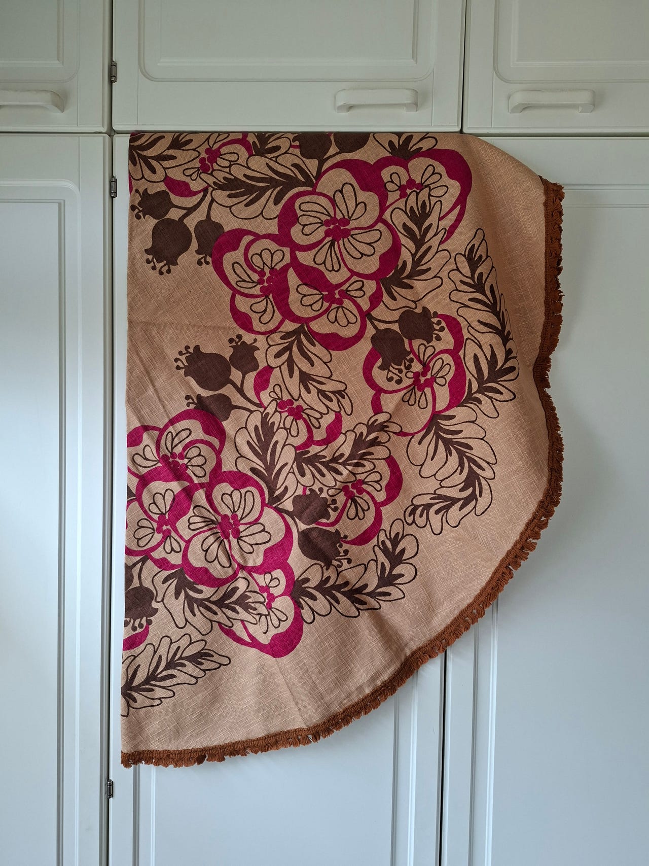 Pöytäliina RETRO