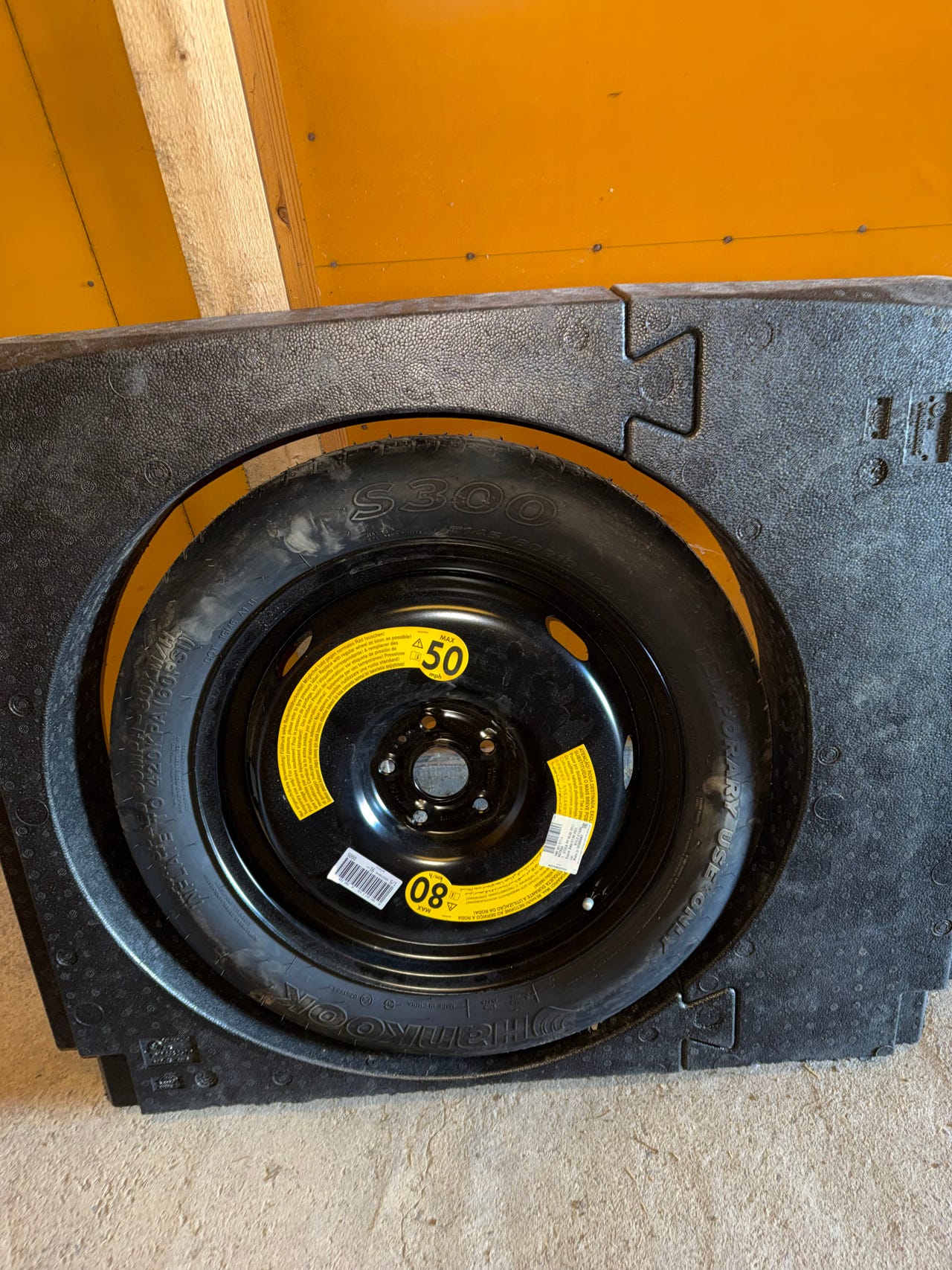 Volkswagen varapyörä S300 125/80R16