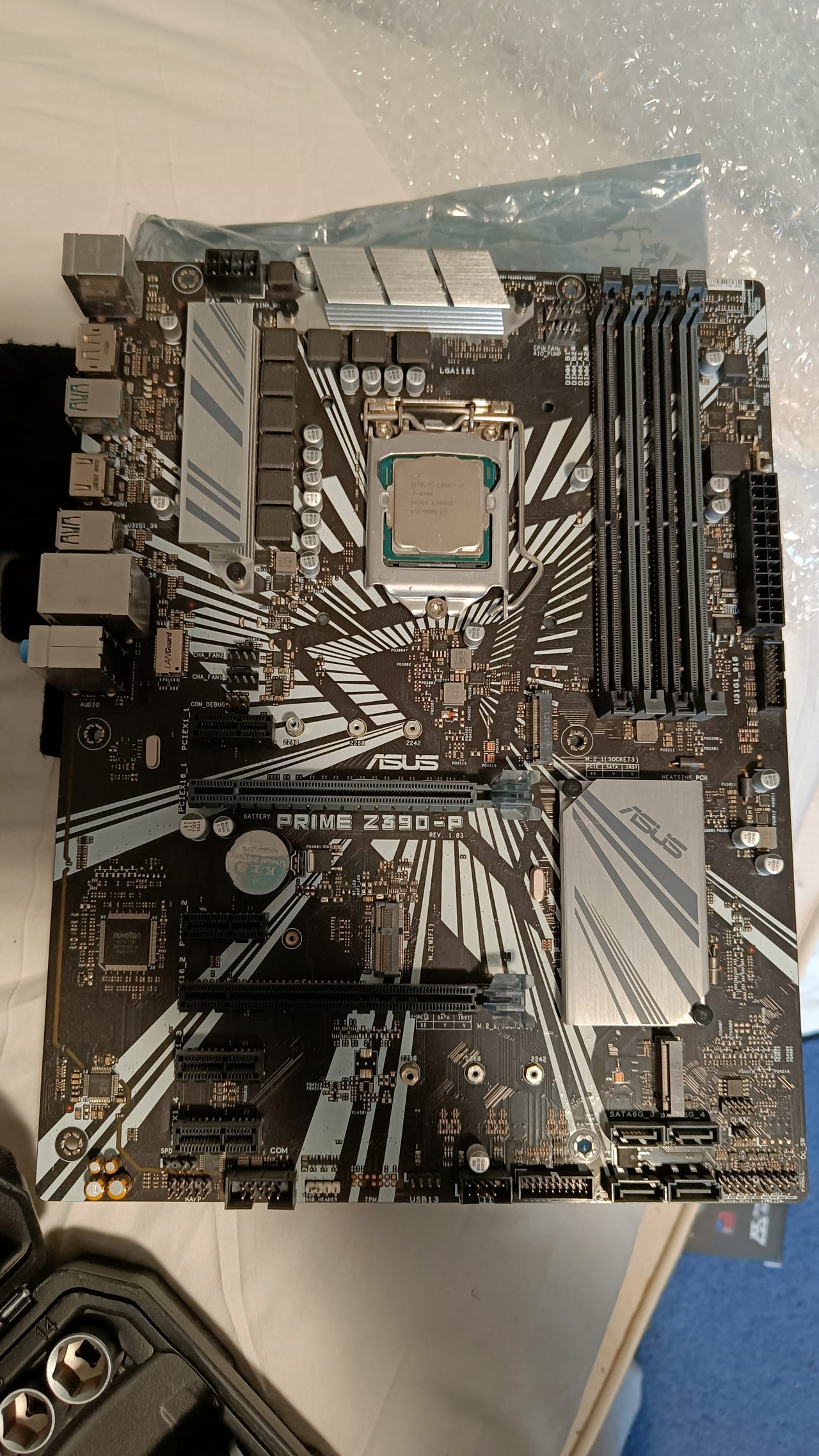 z390p + i7 8700 + 8gb ddr4 combo | Tori