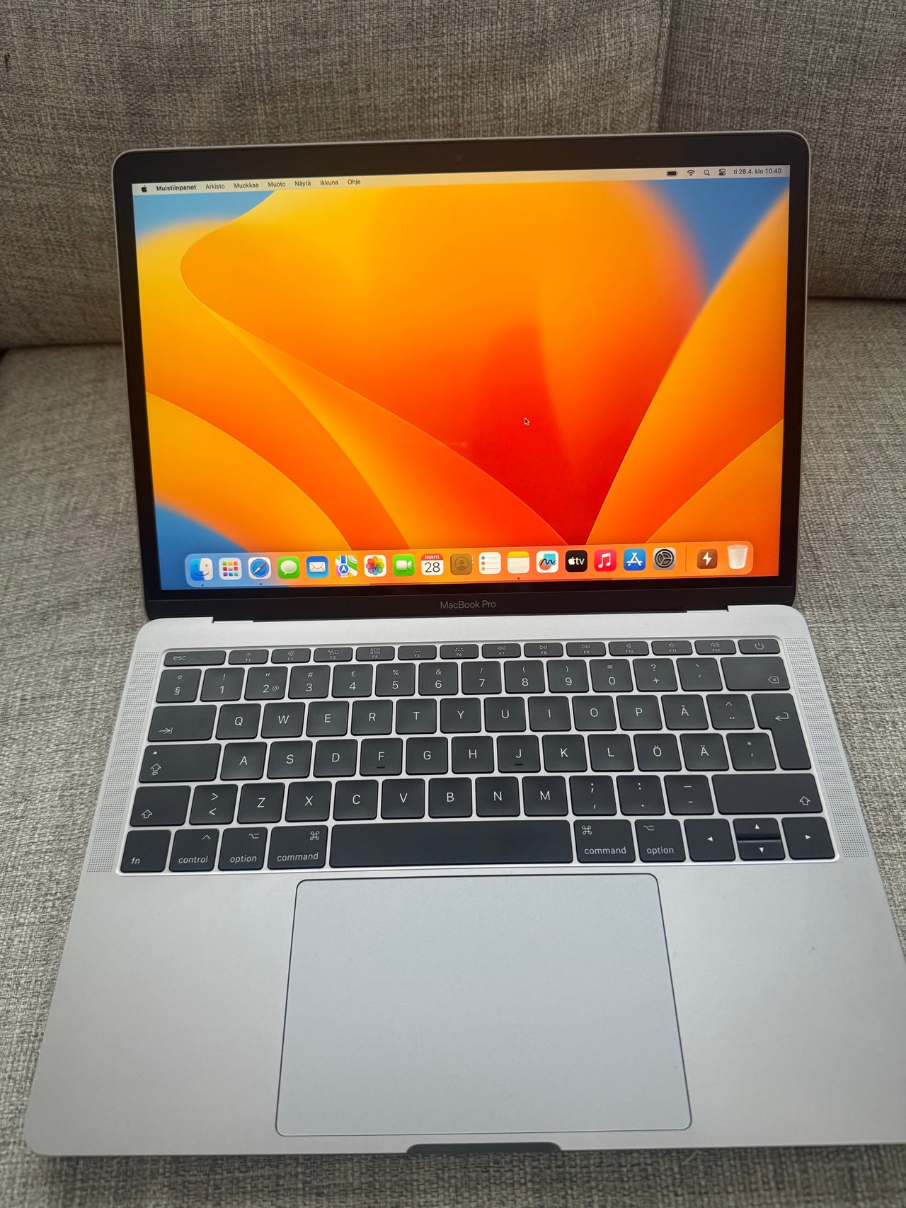 Apple MacBook Pro 13” 2017 / 8GB / 256GB SSD | Tori