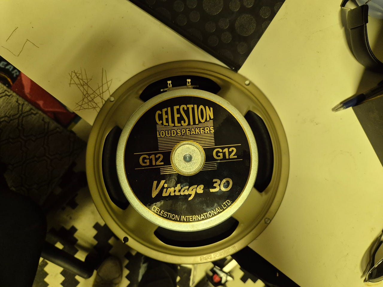 Celestion Vintage 30 G12 kaiutinelementti 16 ohm 60W | Tori