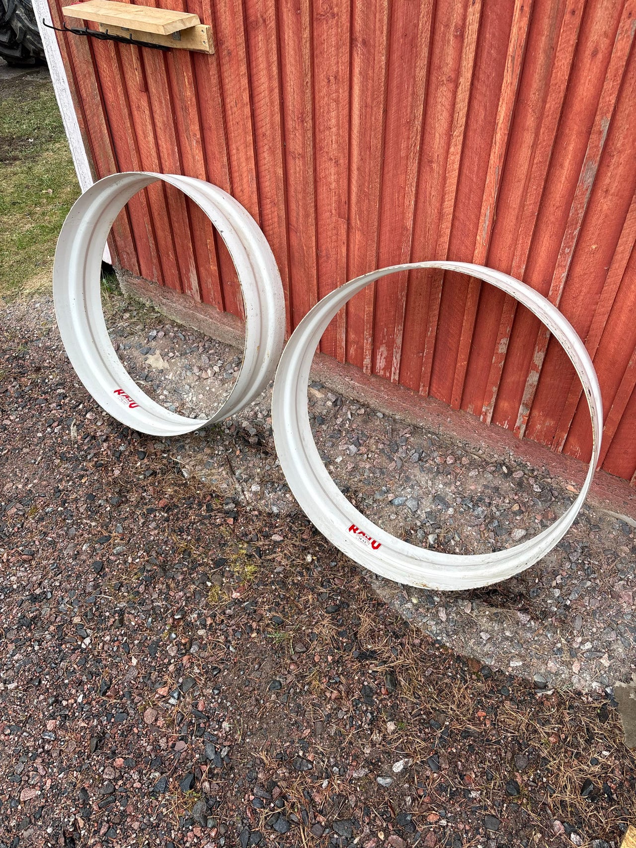 Raju traktorin välivanteet 38”