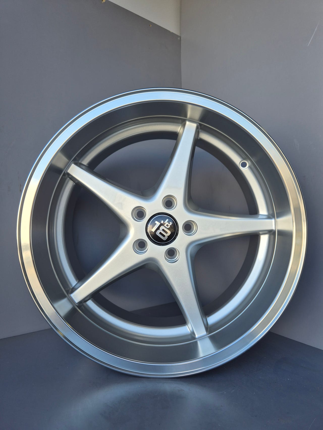 Tomason RL1 vanteet 8,5×18″ 5×108