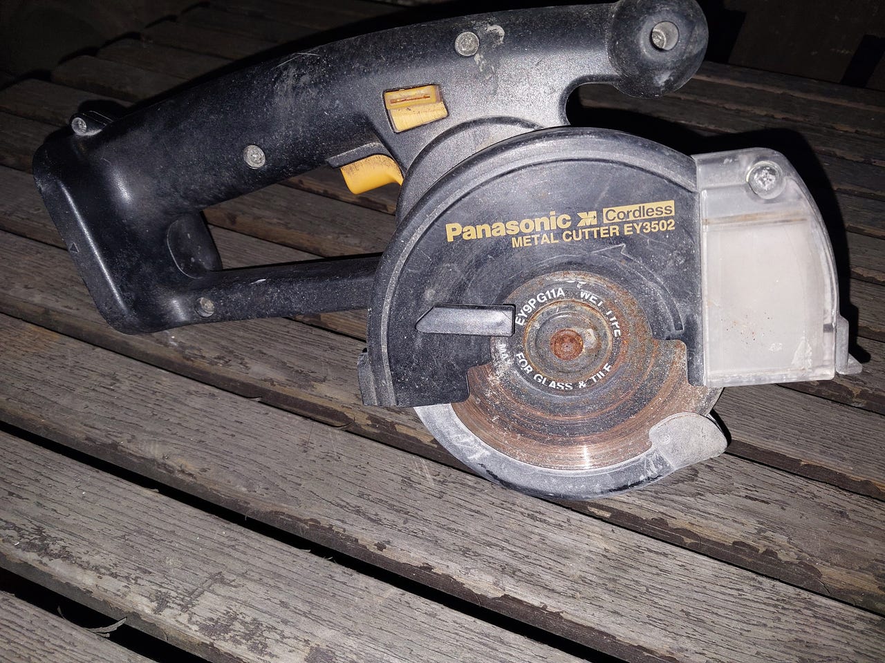 panasonic EY3502 metalli leikkuri