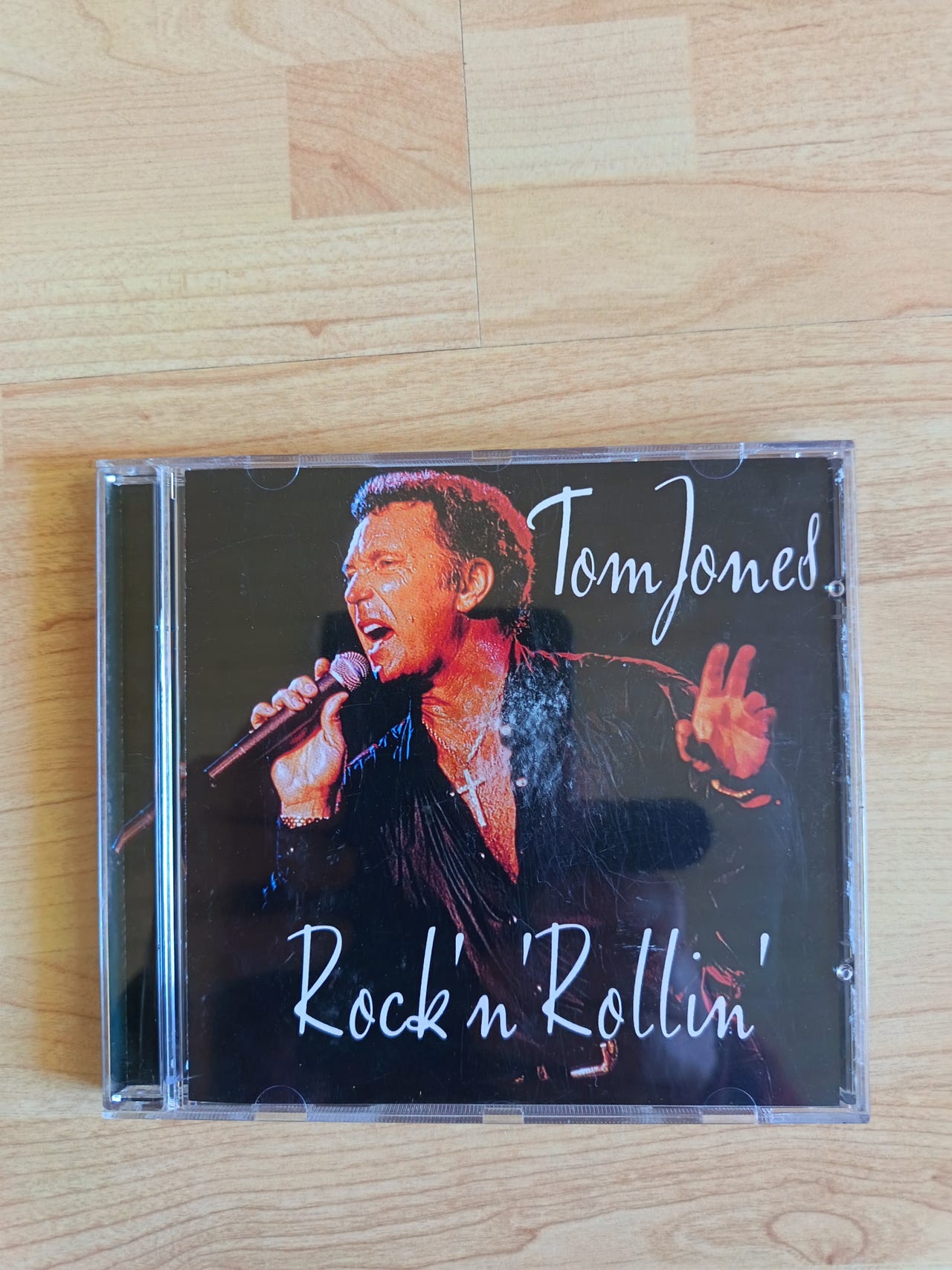 Tom Jones Rock’n’Rollin’ CD-levy