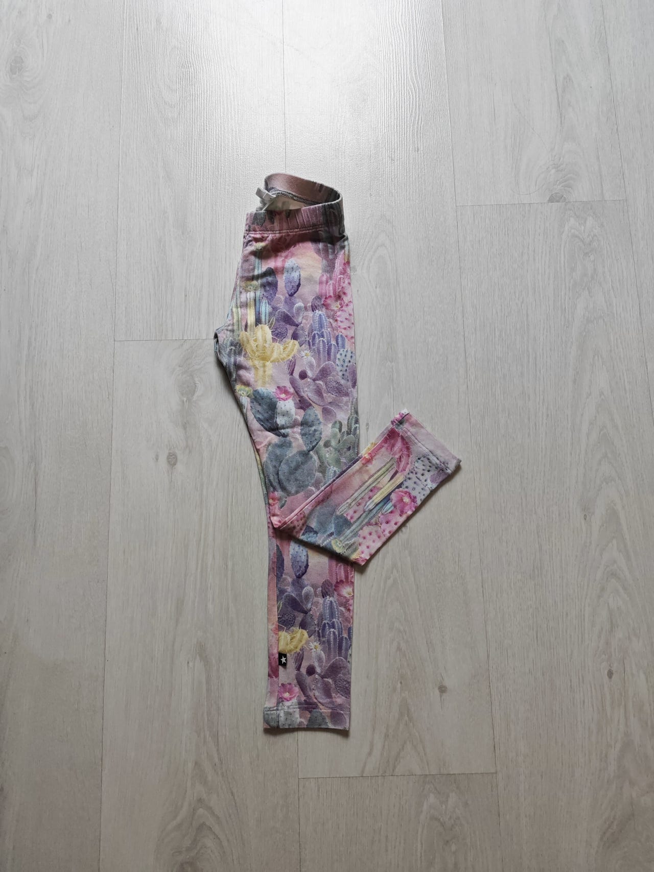 Molo, leggingsit, koko 104
