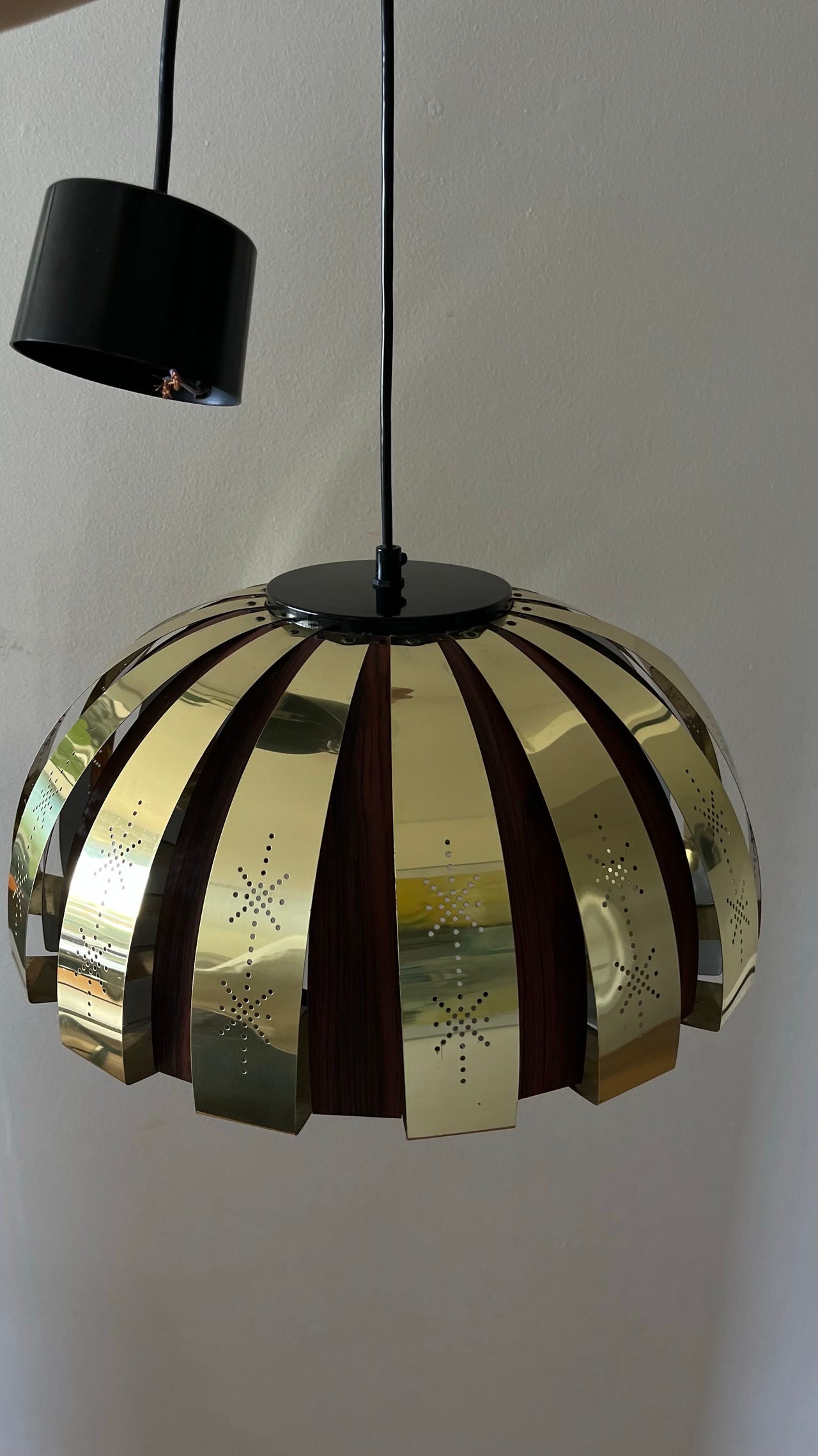 Vintage mid century modern valaisin | Tori