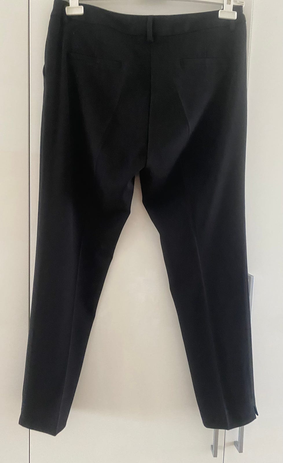 John Lewis elegantit housut