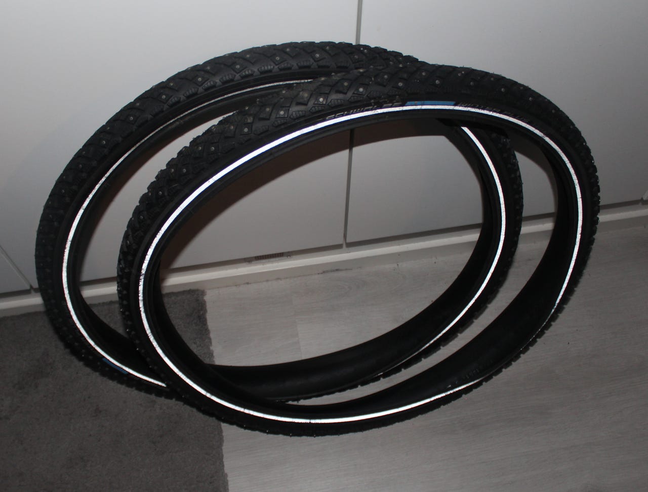 Schwalbe Marathon Winter Plus S-Guard 7 Talvikumit pyörään, Käyte