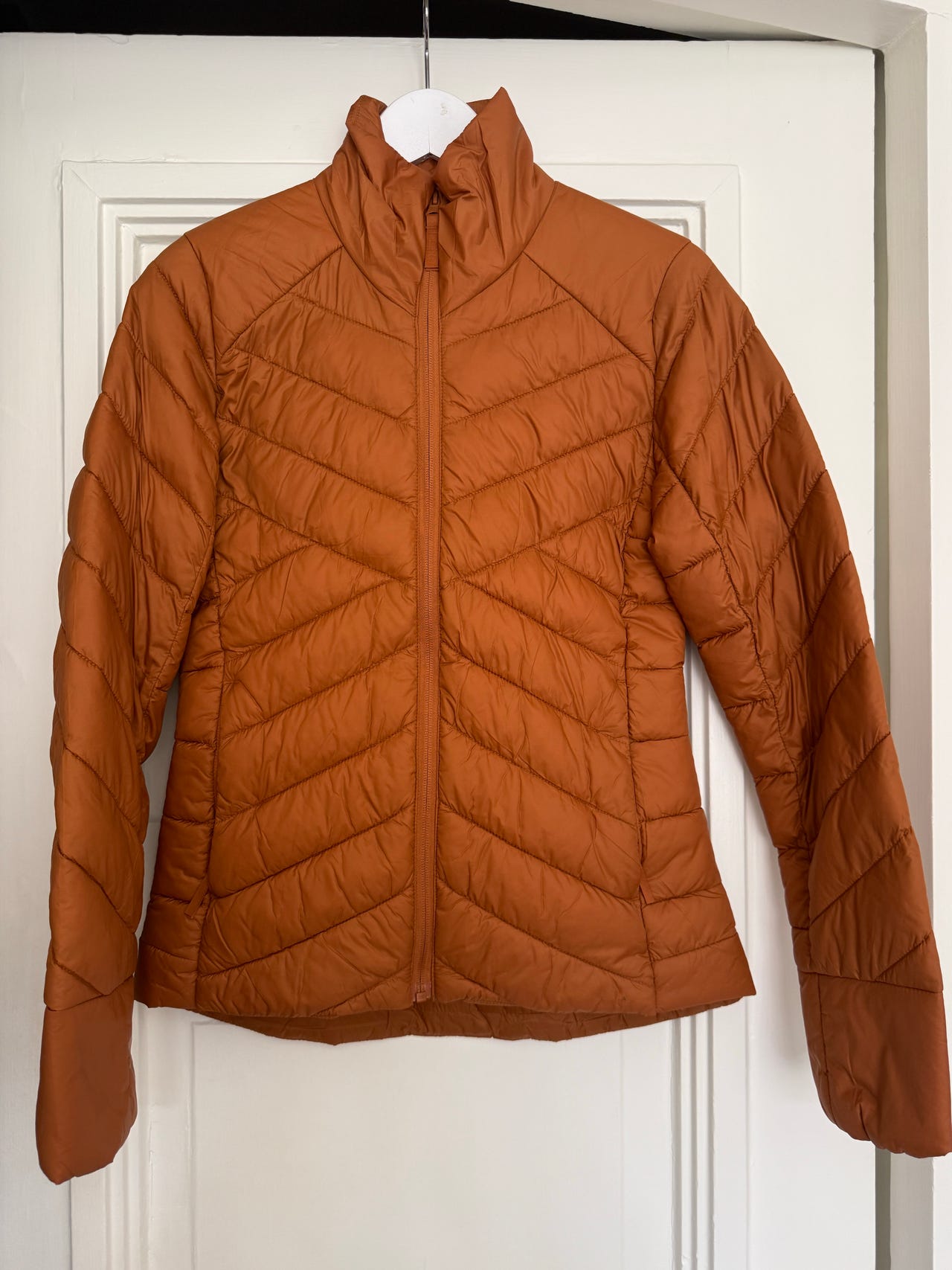 H&M kevyt untuvatakki – koko 34 | Ruoste/oranssi