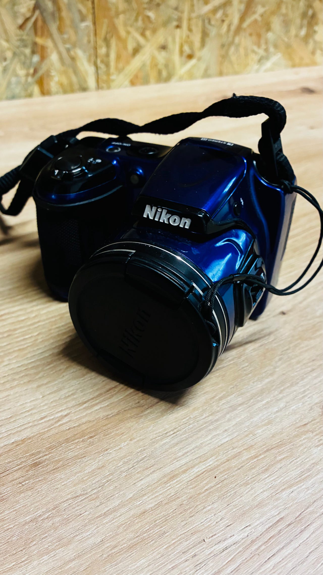 Nikon Coolpix L820 digikamera sininen