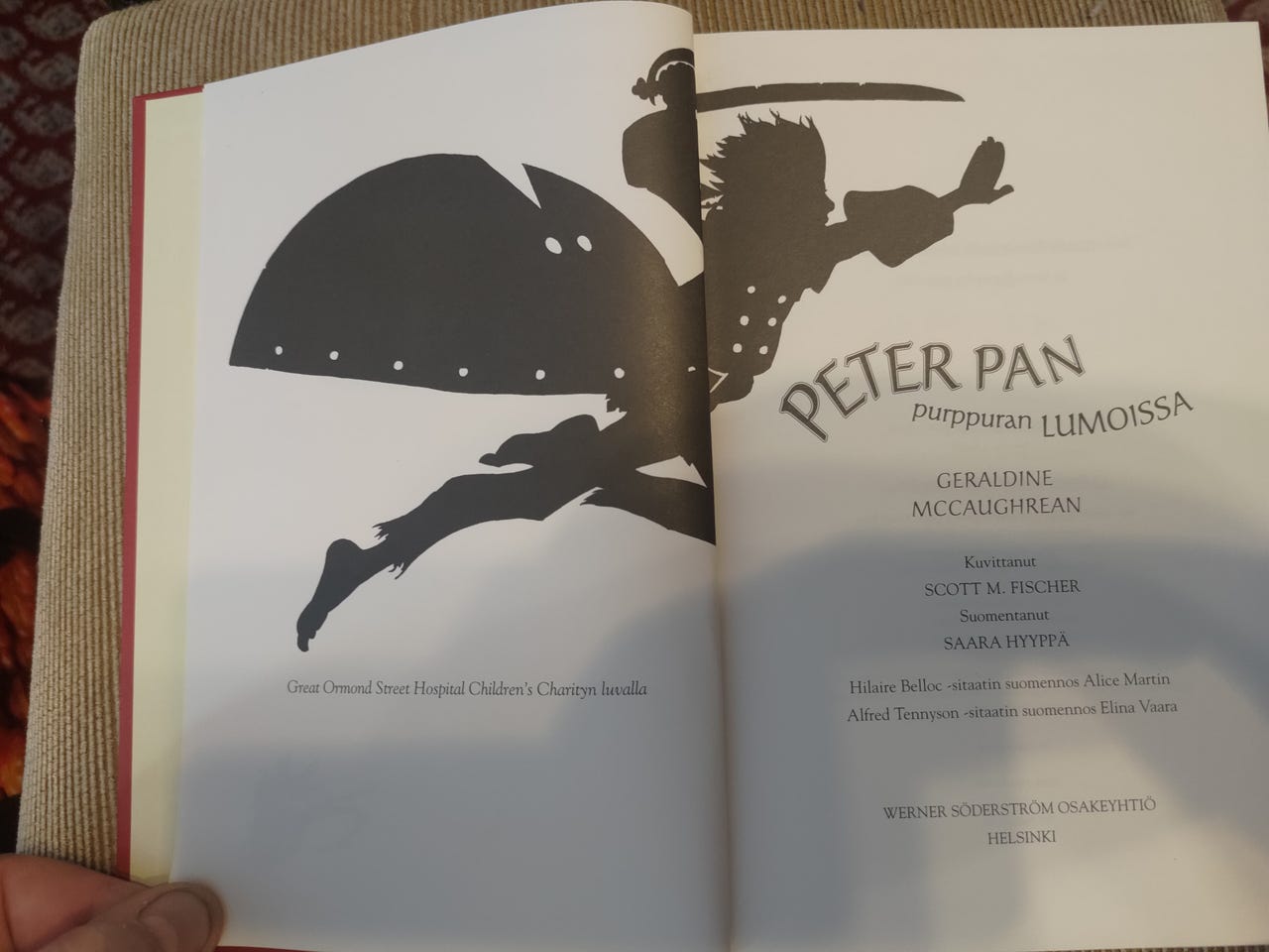 Peter Pan Purppuran Lumoissa