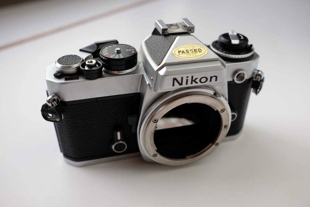 Nikon FE