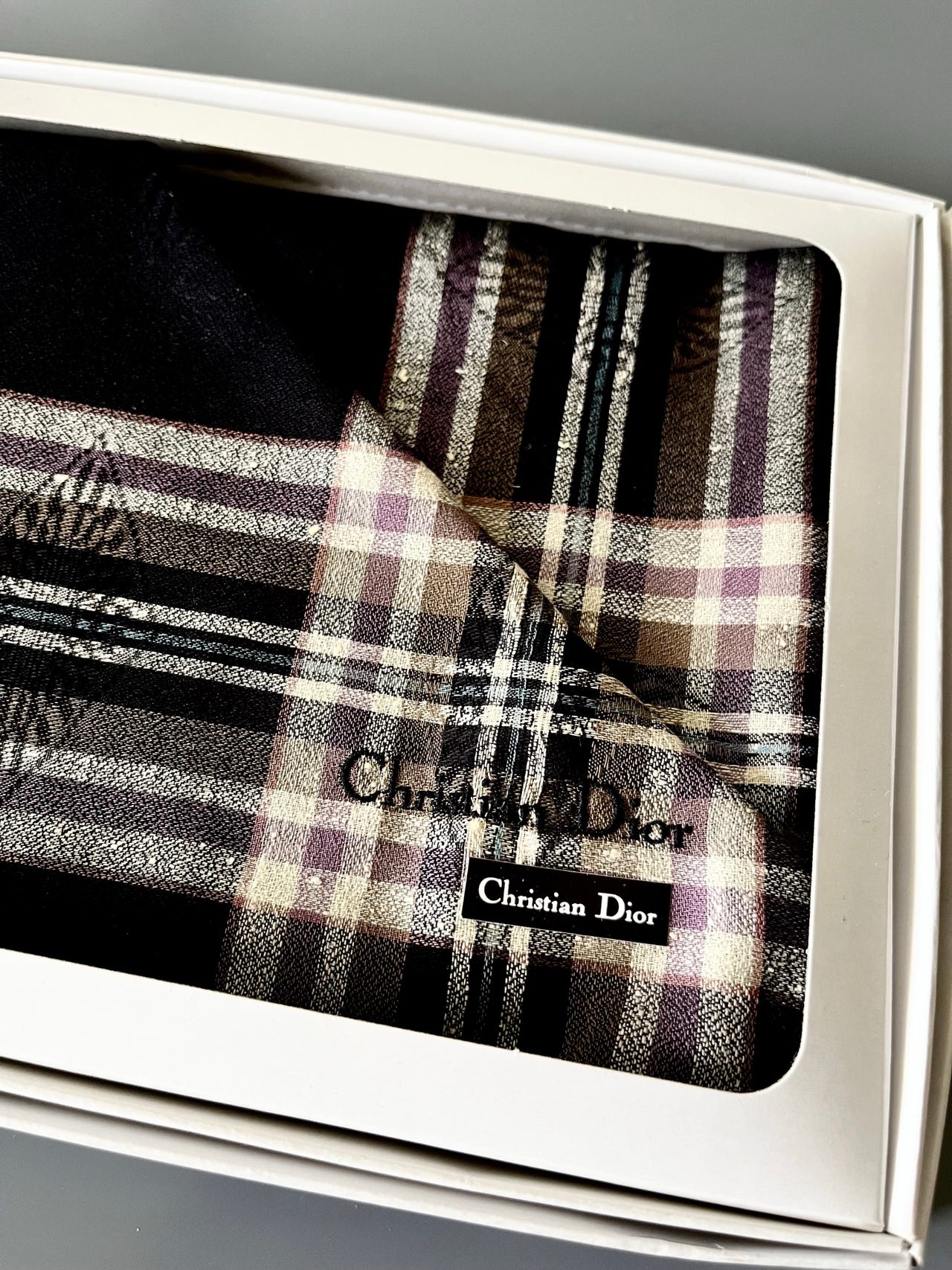 Christian Dior nenäliina