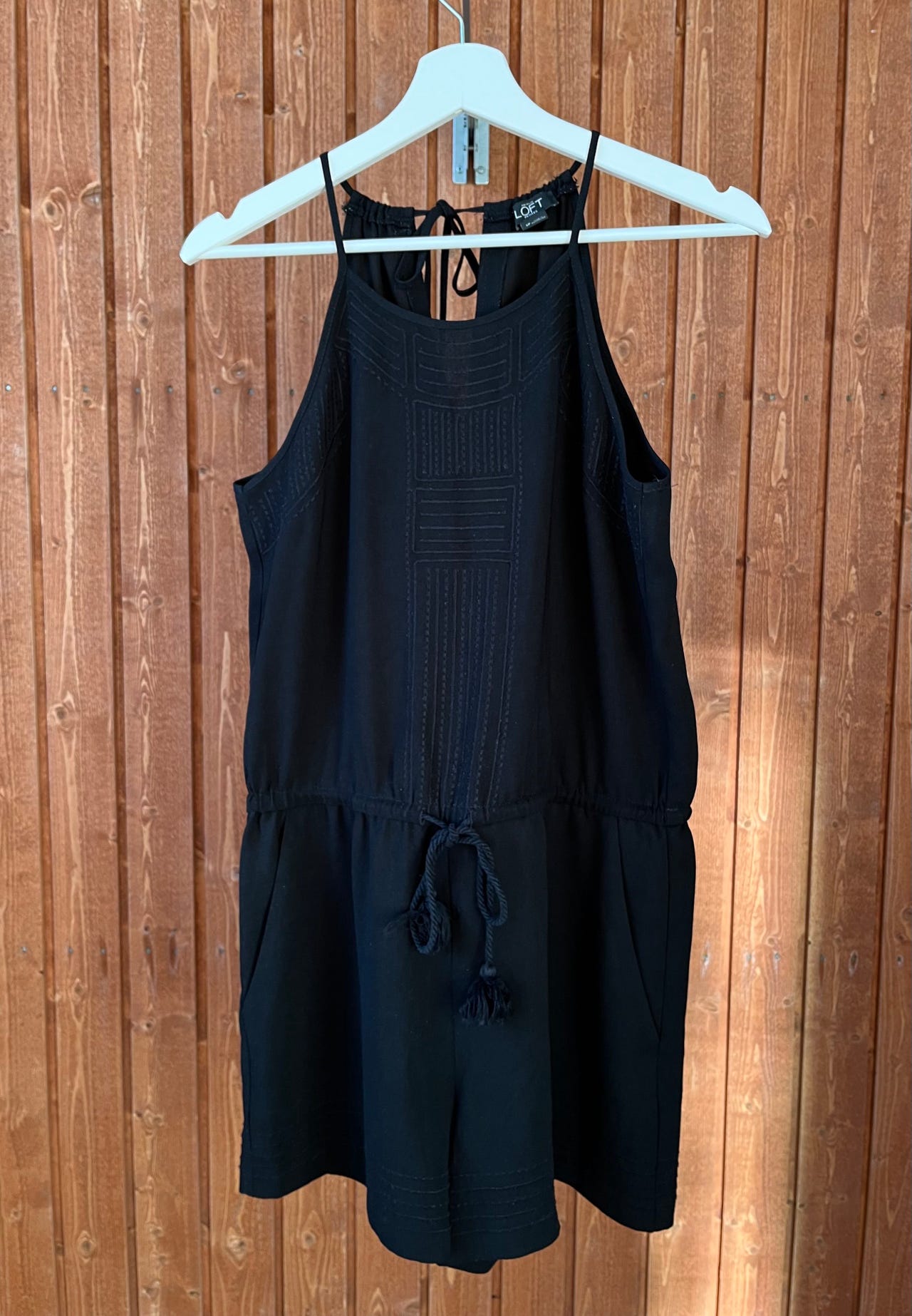 LOFT musta shortsihaalari S