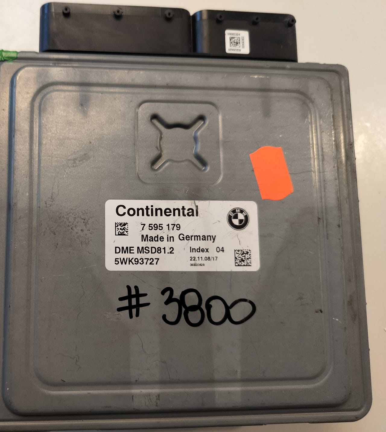 BMW moottorinohjainyksikkö Continental DME MSD81.2