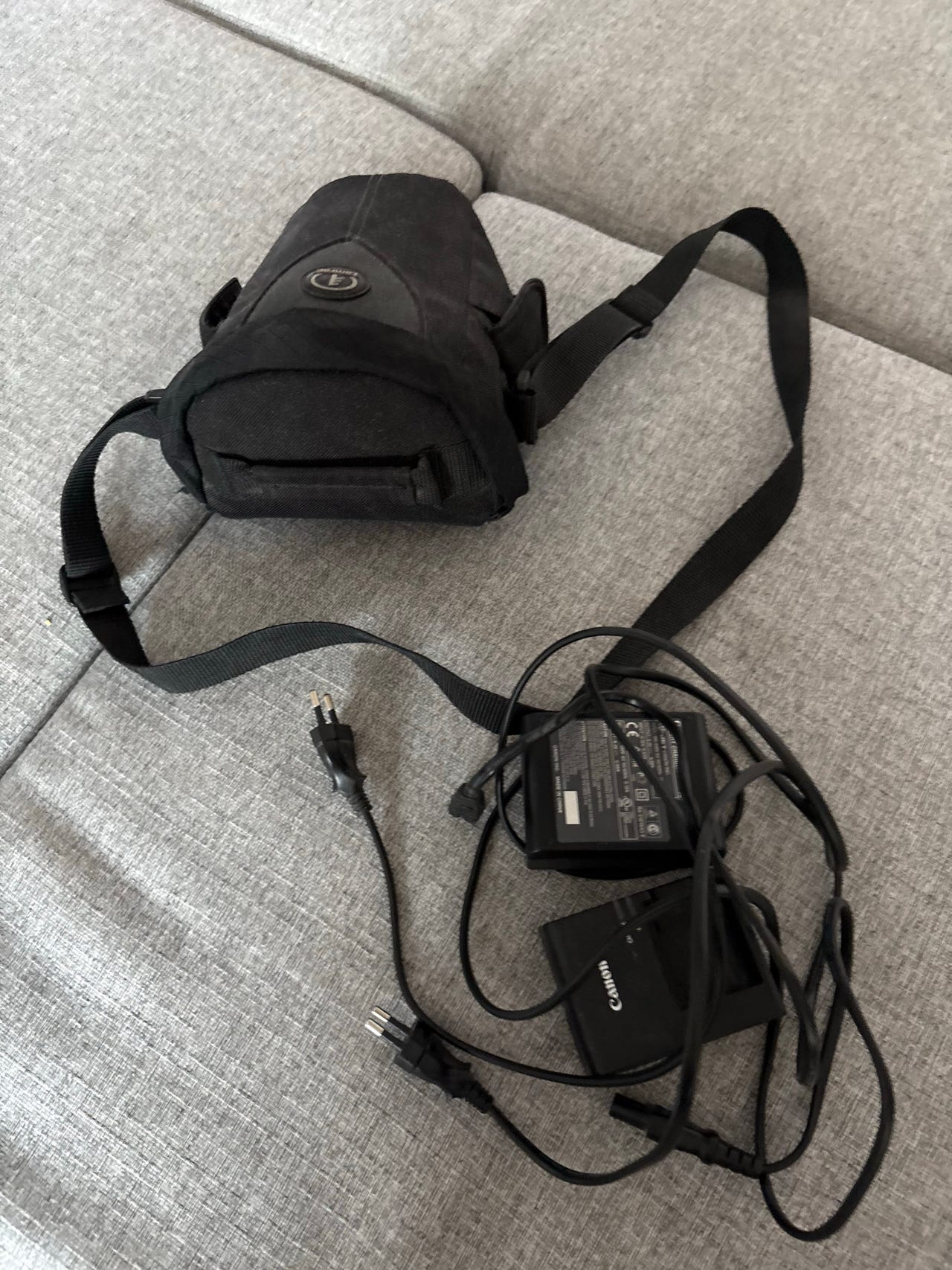 Canon eos 1100D kamera