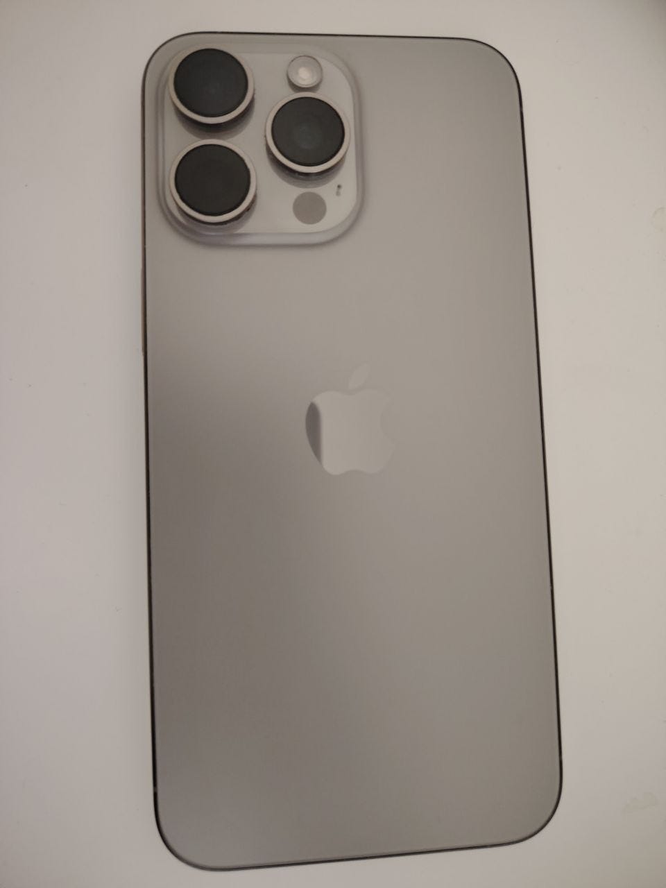 Apple iPhone 15 Pro Max 256 GB hopea
