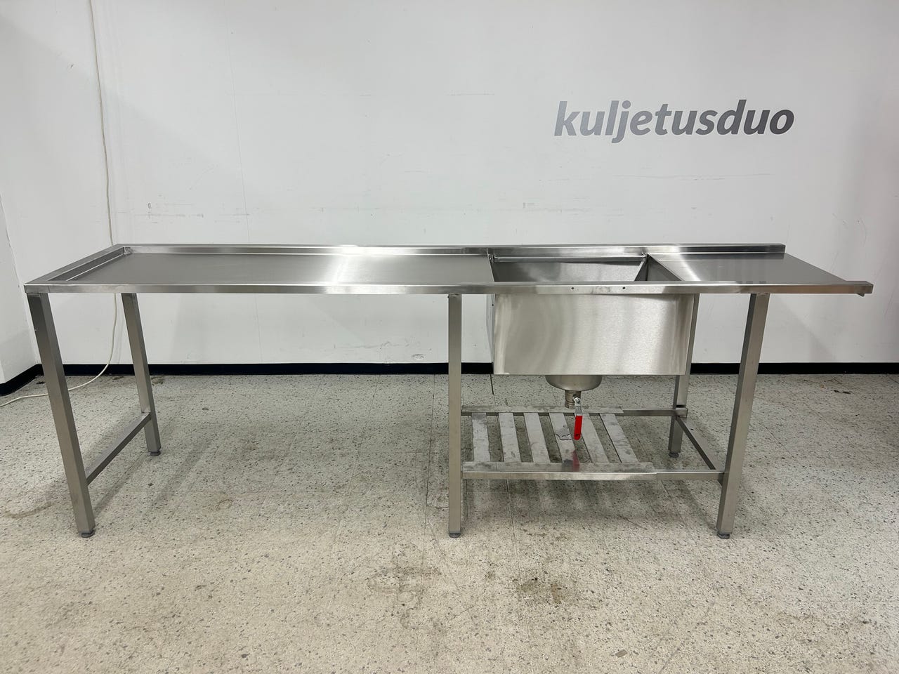 Metos RST-Esipesupöytä 250cm