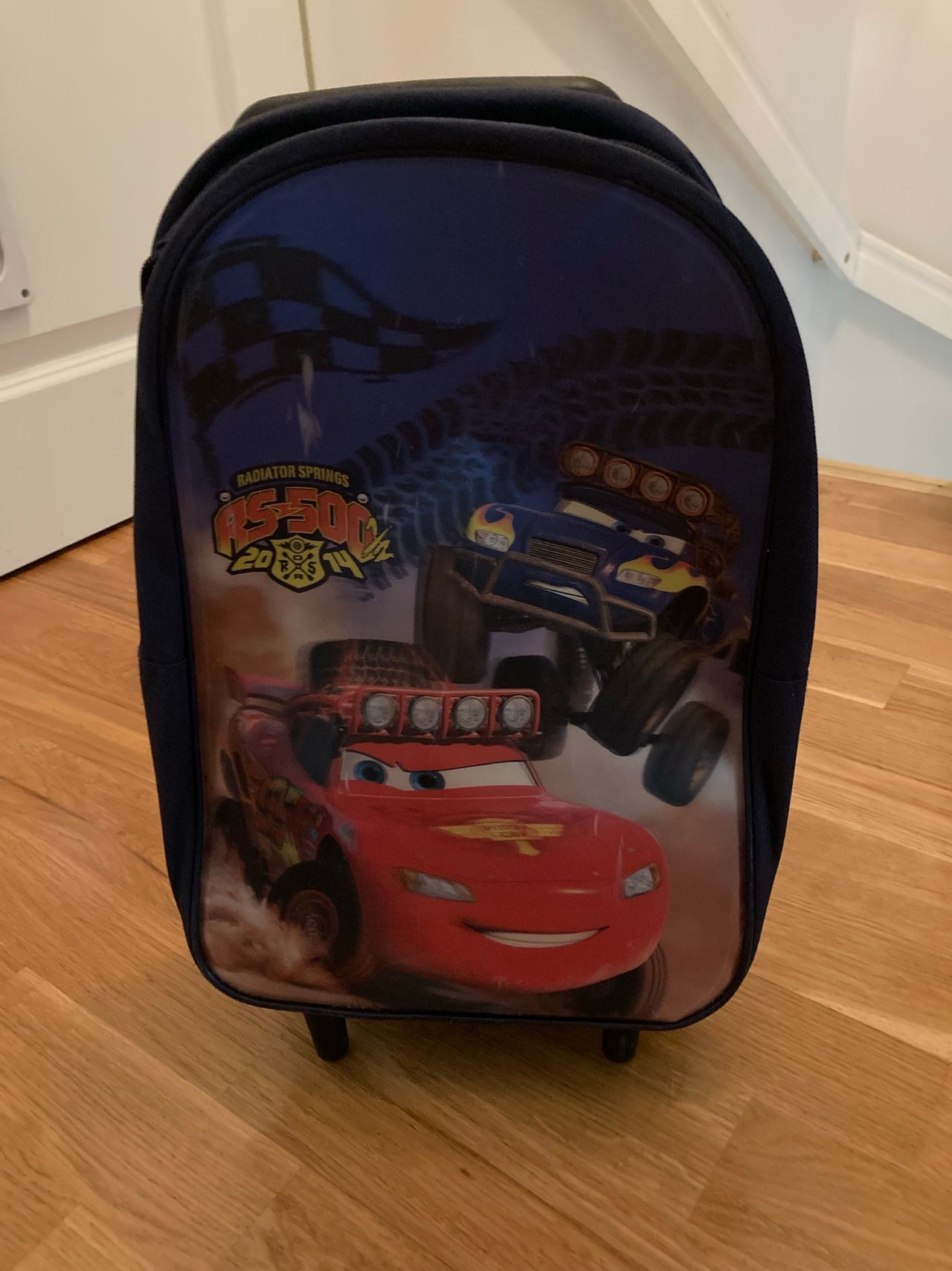 Disney Cars matkalaukku