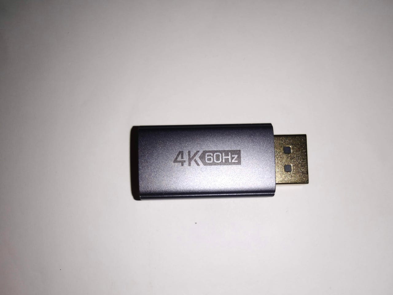 DisplayPort to HDMI 4K 60Hz adapteri