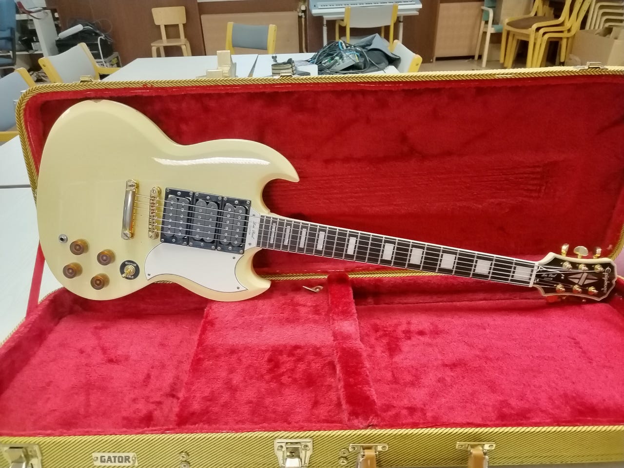 Epiphone sg custom