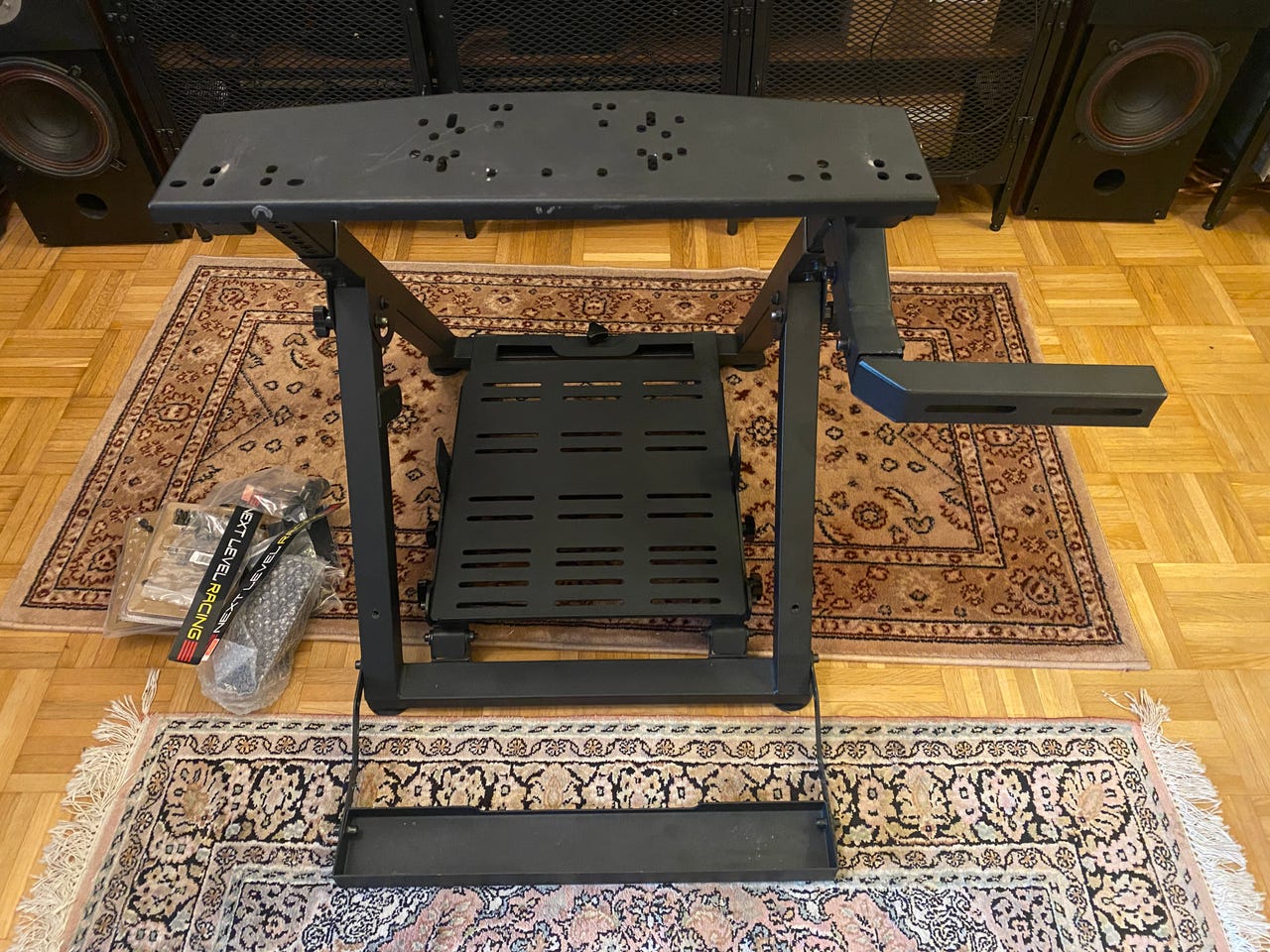 Next Level Racing Wheel Stand 2.0 -rattiteline