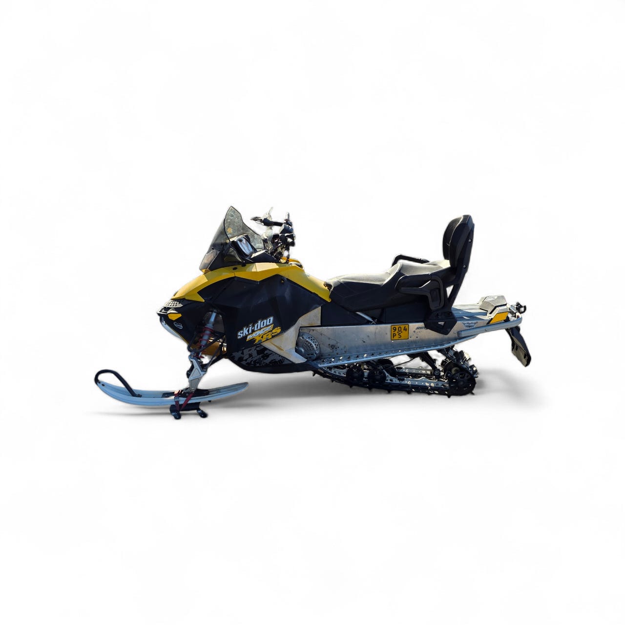 Myydään osina Ski-Doo MXZ TNT 550F