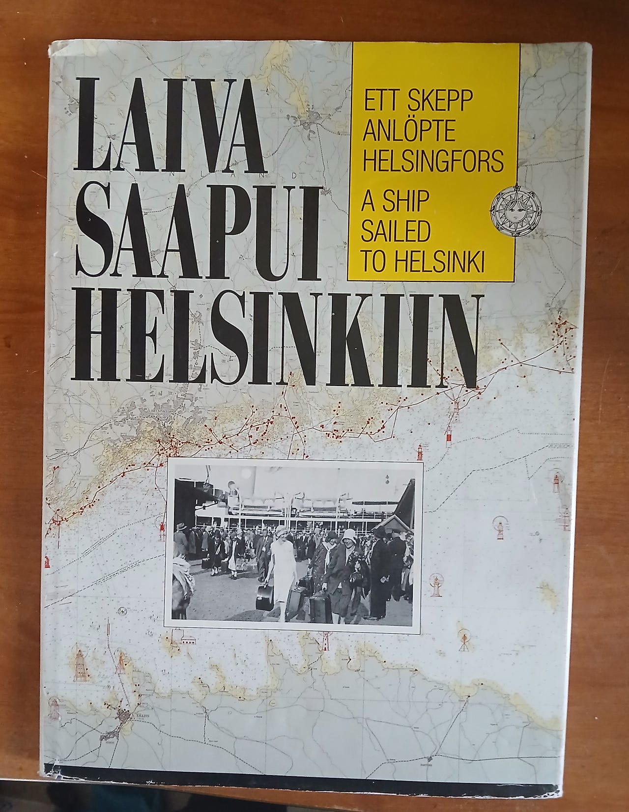 Blomgren Riitta ym toim LAIVA SAAPUI HELSINKIIN Raud Publishing