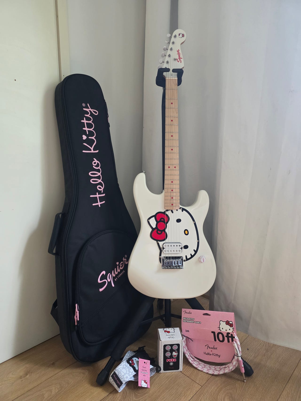 Squier Hello Kitty Strat mn w