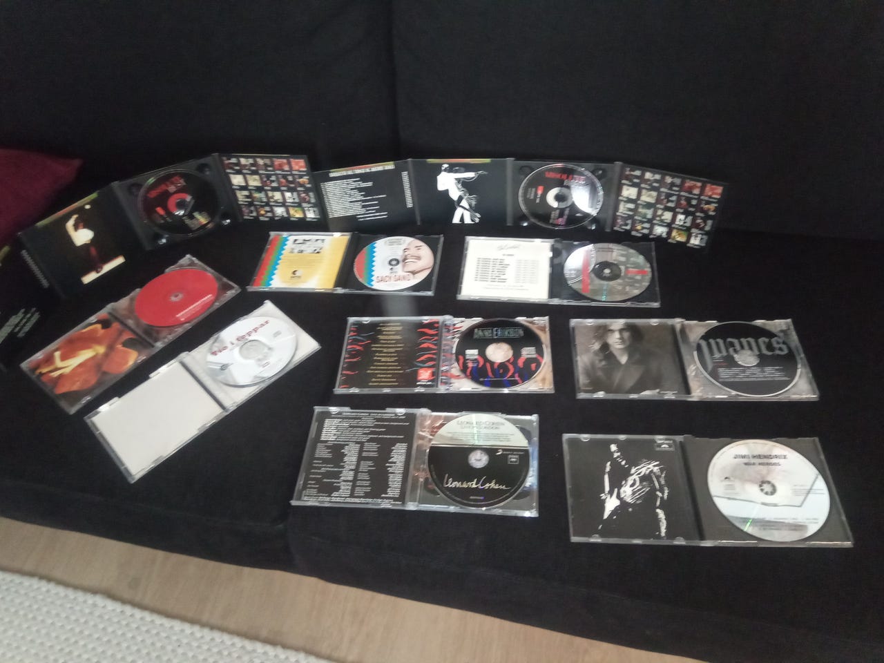 CD-levykokoelma 12 kpl CD-levyjä (jazz, pop, taidemusiikki)