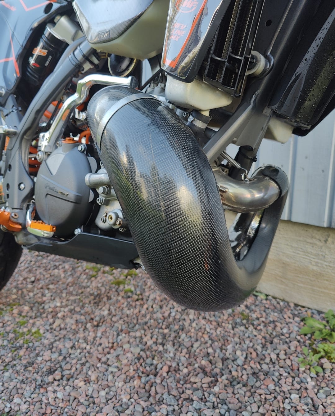 KTM EXC 250/300 putken hiilikuitusuoja